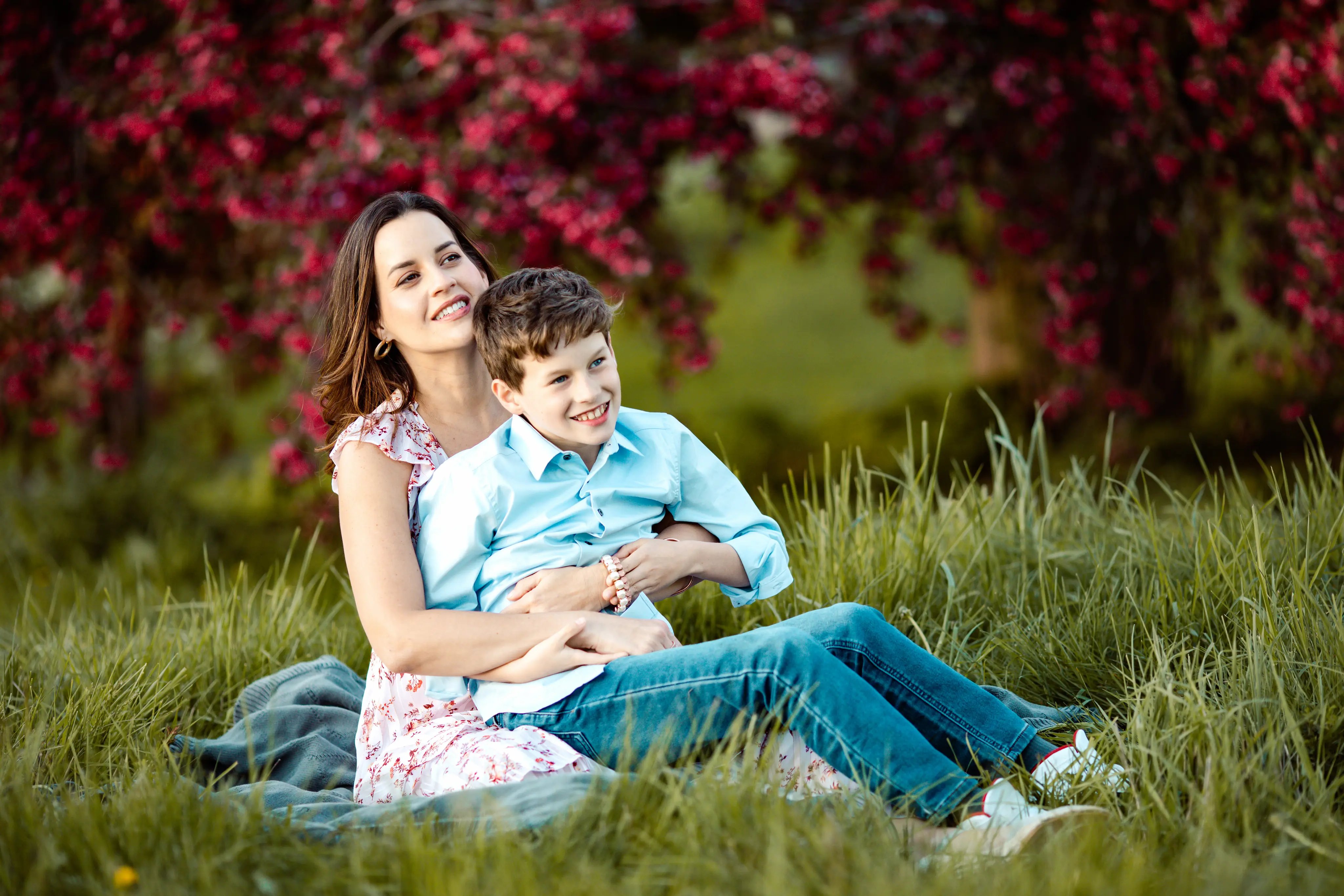 boston-mother-son-arnold-arboretum