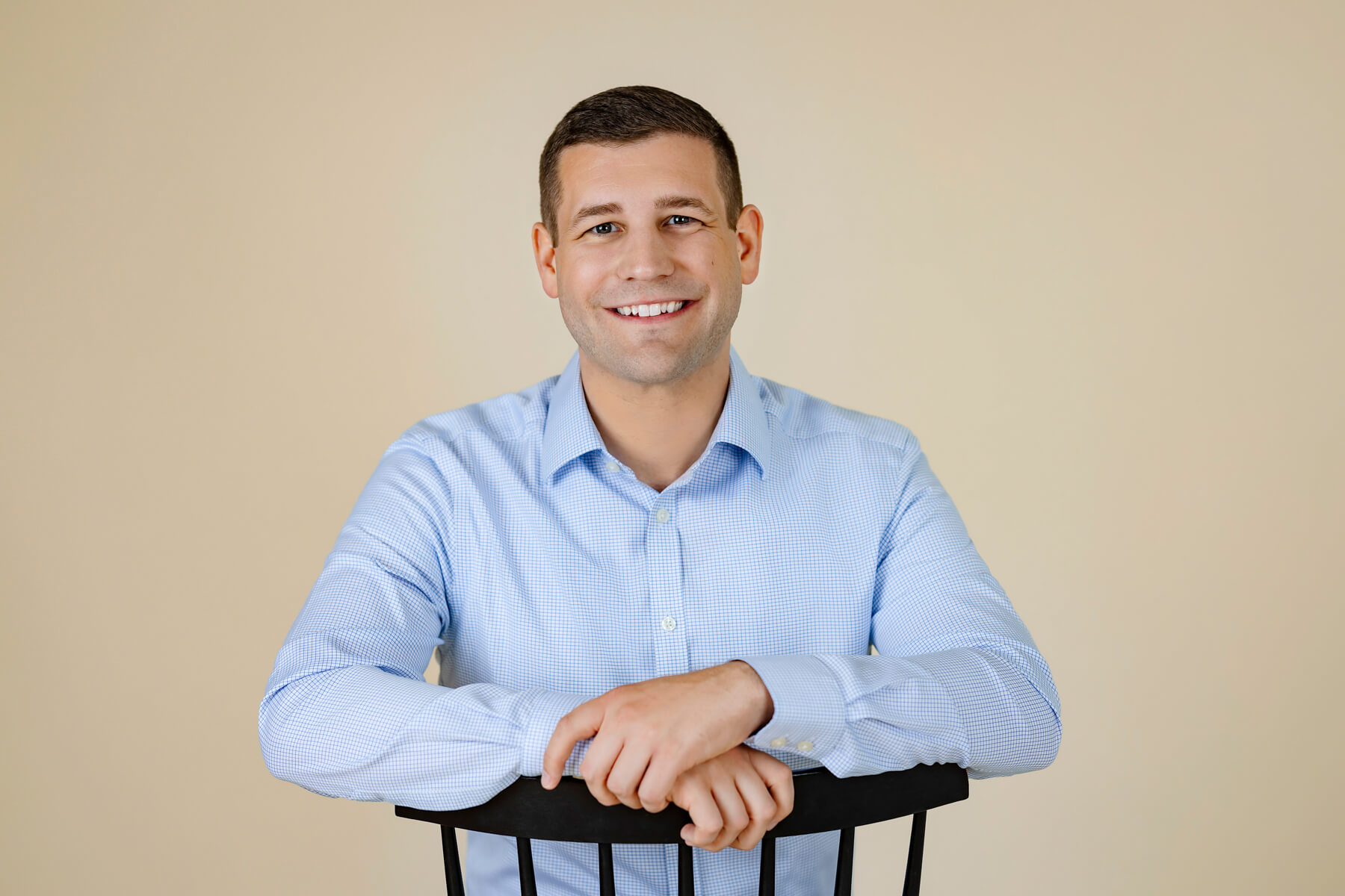 headshot man in studio lexington, Massachusetts