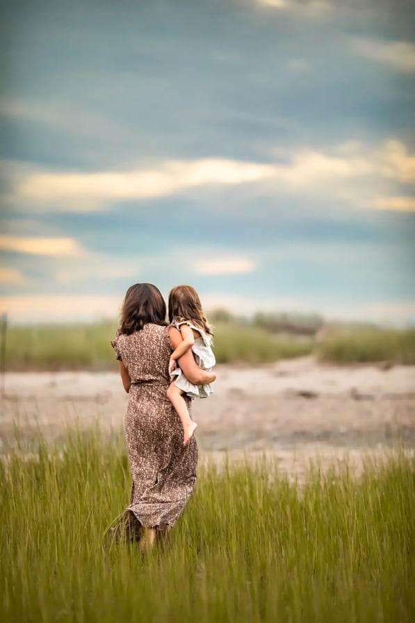 mothers-day-carrying-daughter- in Duxburybeach