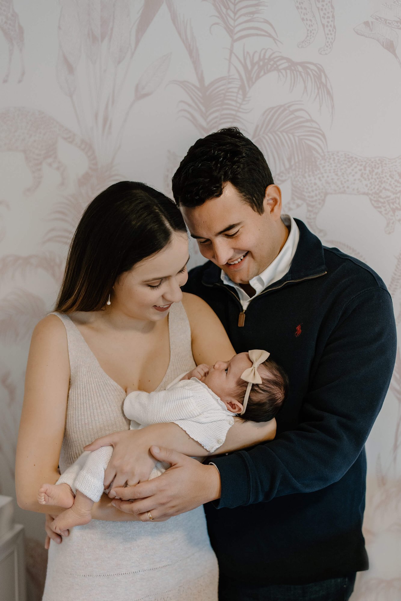 Newborn-photos---in-home-photo-session-22