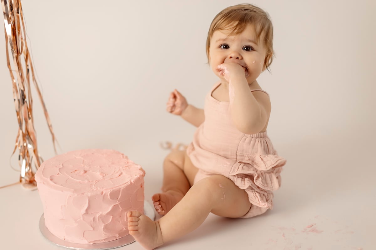 cake smash studio portrait-15