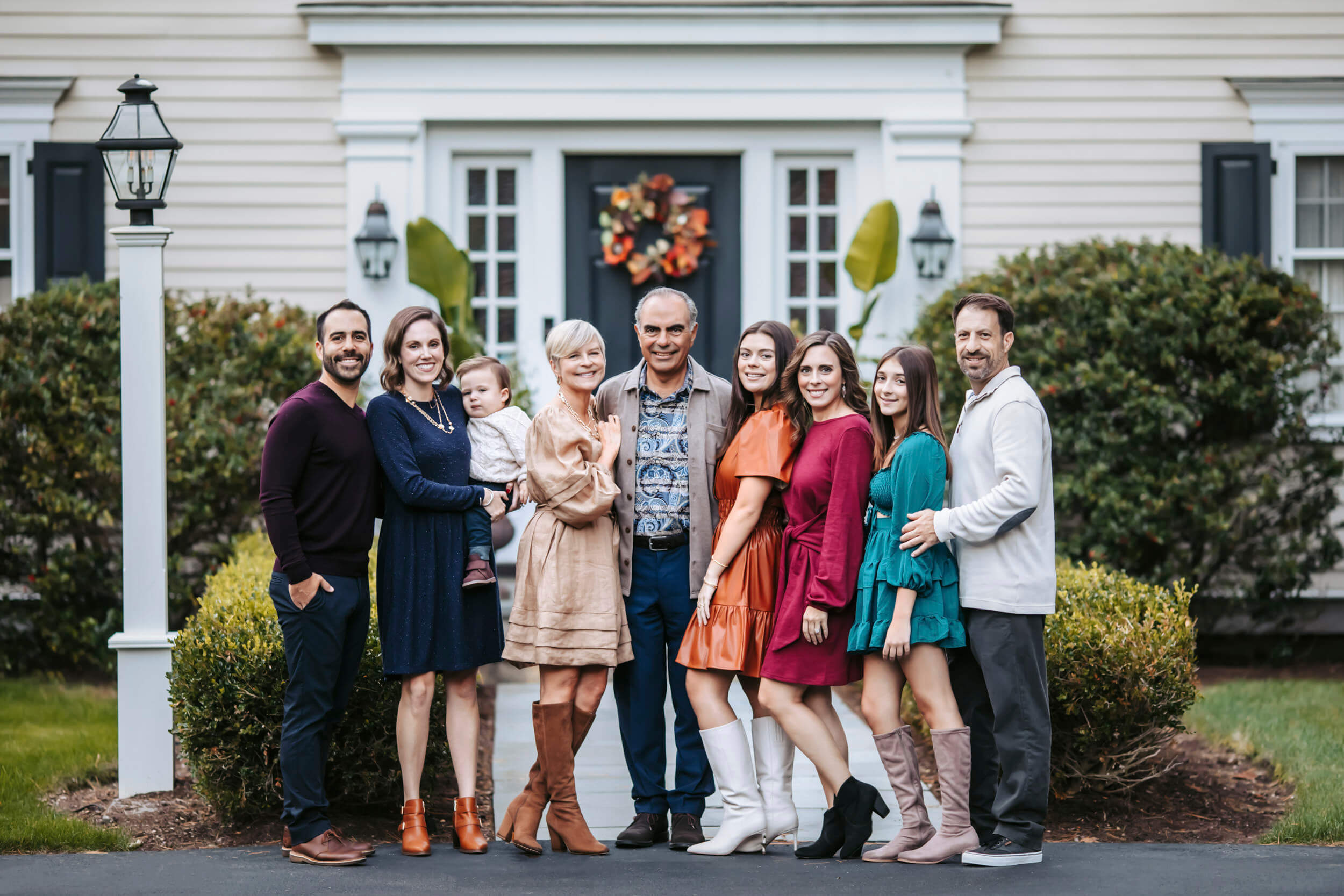 extended family photos, outdoors portraits in boston-1