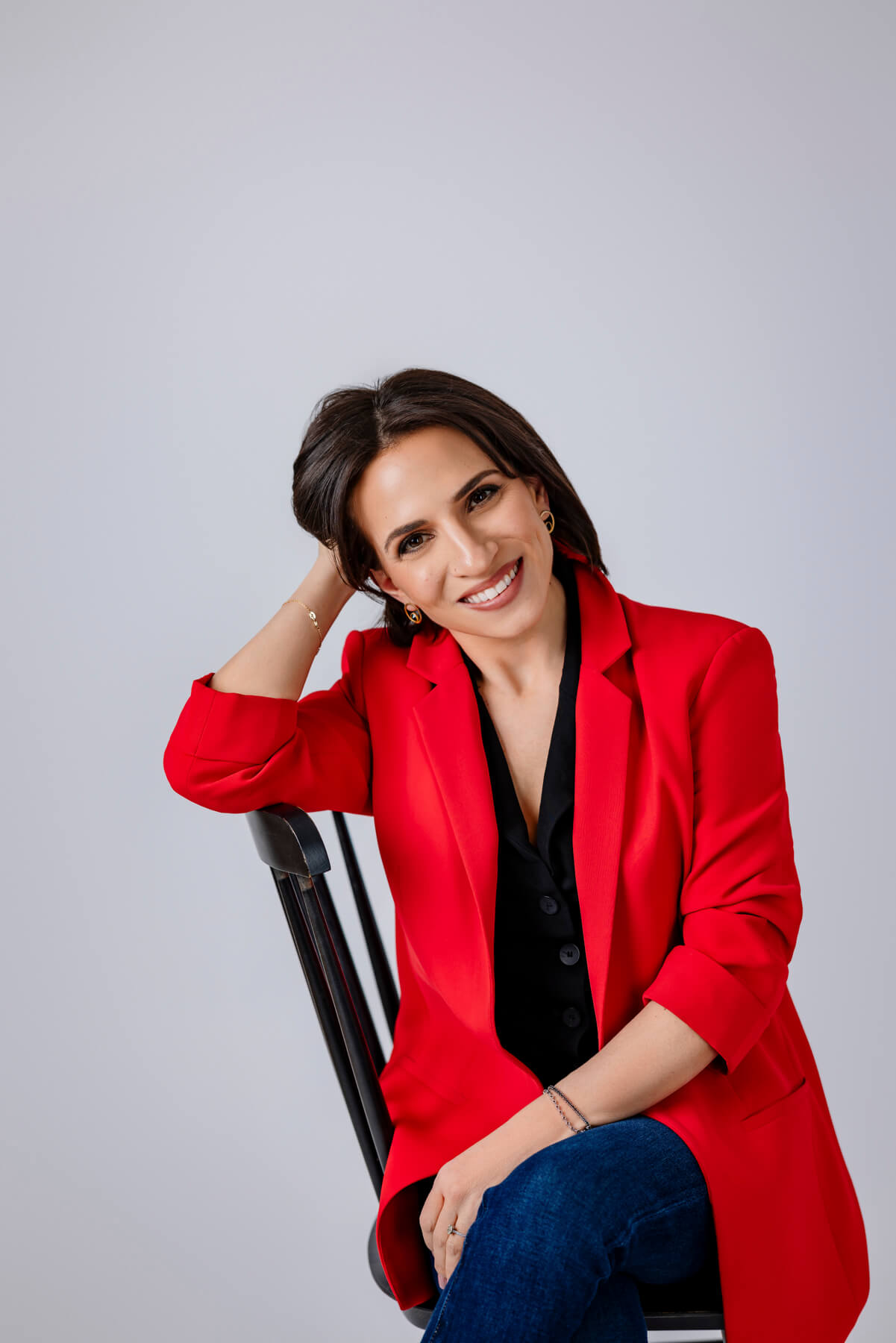 headshot woman in studio lexington MA, bold colors-5