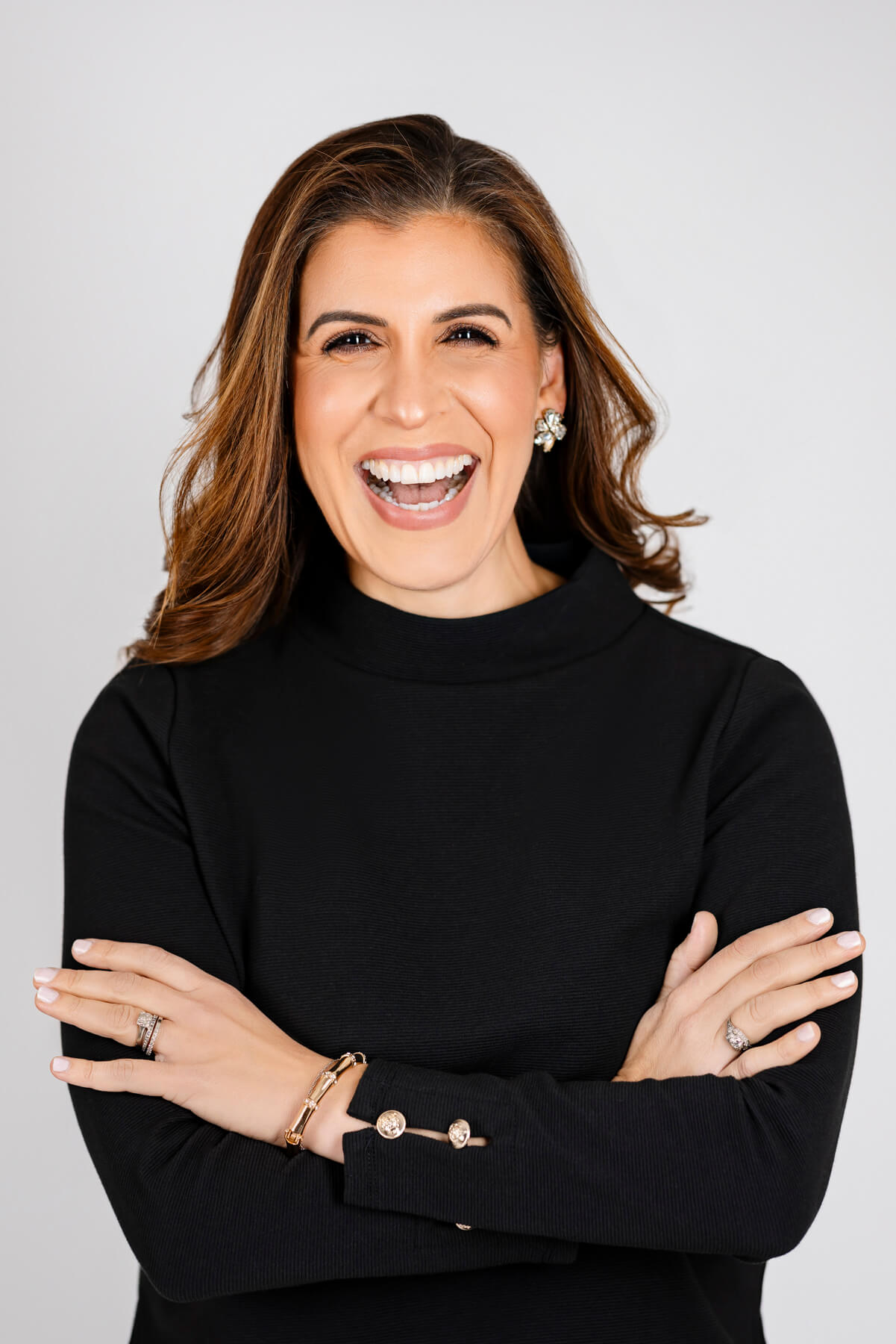 headshots woman wearing black sweater in studio-1-2 headshots woman wearing black sweater in studio-1-2