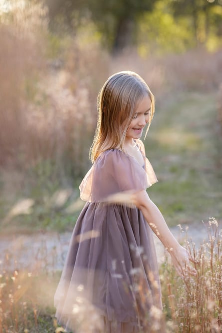 outdoors kid portrait in boston - candid expressions-13